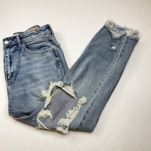 Cello Size 7 Distressed Jeans